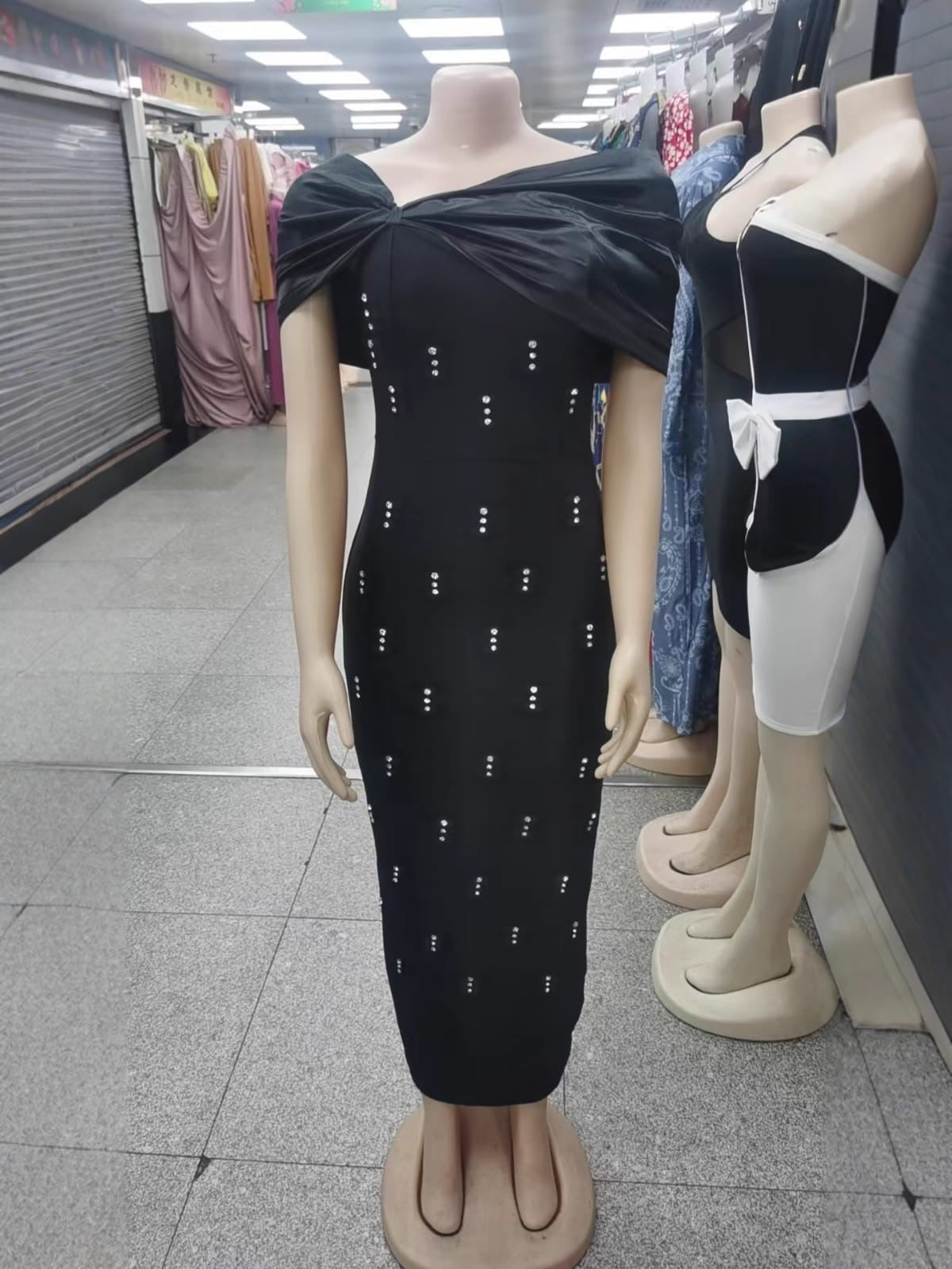 Noiré Premium Evening Gown for Women