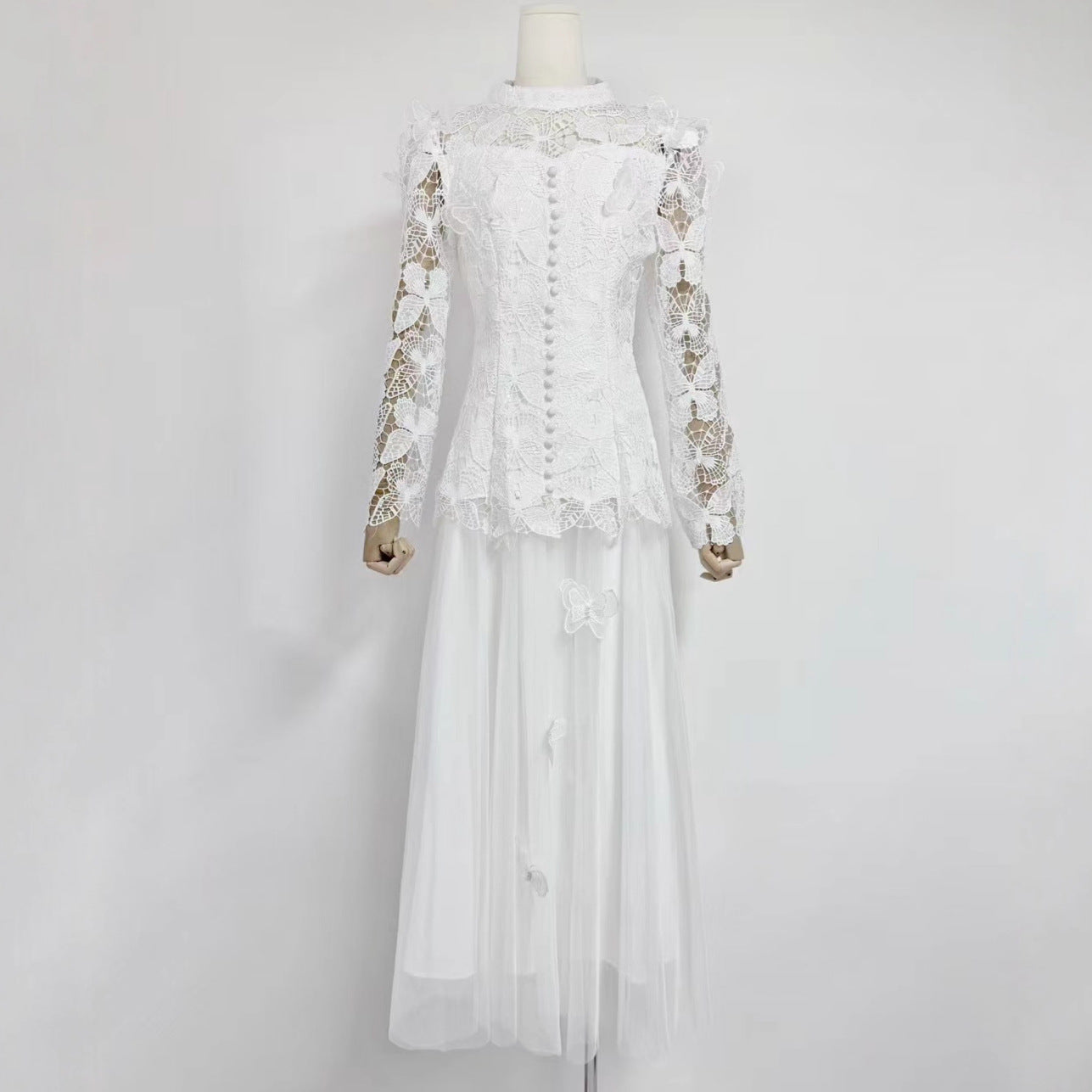 Disney-Inspired Enchanted Lace Ensemble: Elegant Bow-Embroidered Top & Mesh Skirt