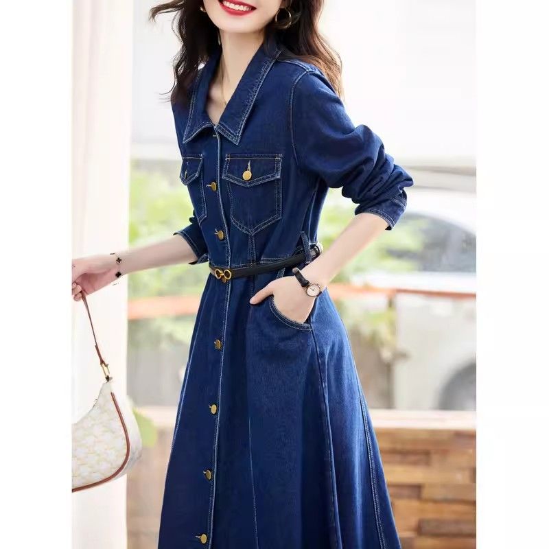 2026 Spring and Autumn New Women's Denim Dress with Turn-Down Collar, Vintage Commuter Style, Slimming Waist, and Pockets