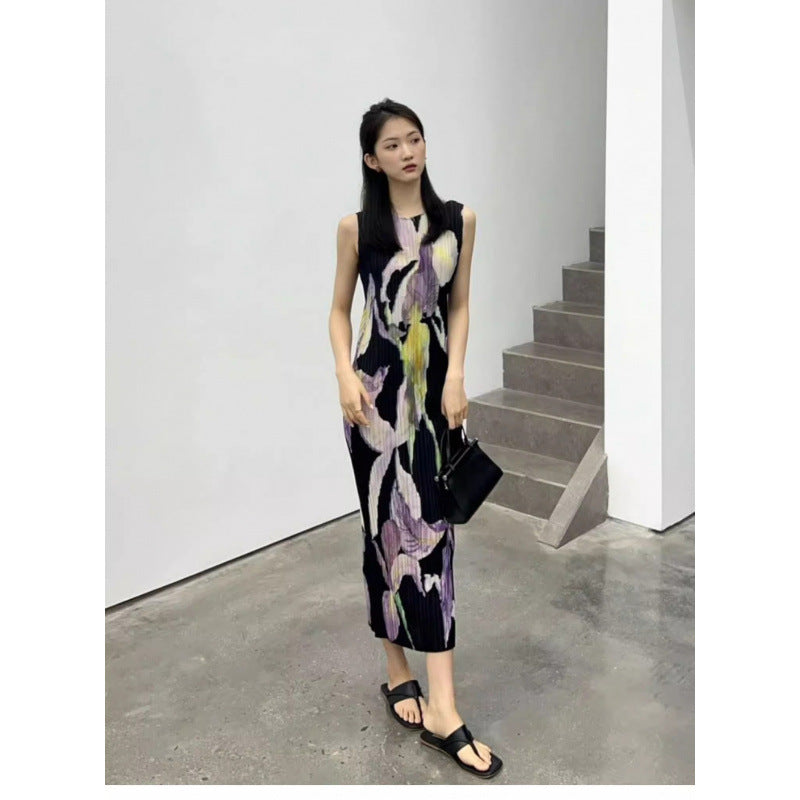 Miyake Dress, Pleated Skirt, Loose and Slimming Look, Ladylike Elegant, Sleeveless Round Neck, High-End Dress, Long Skirt