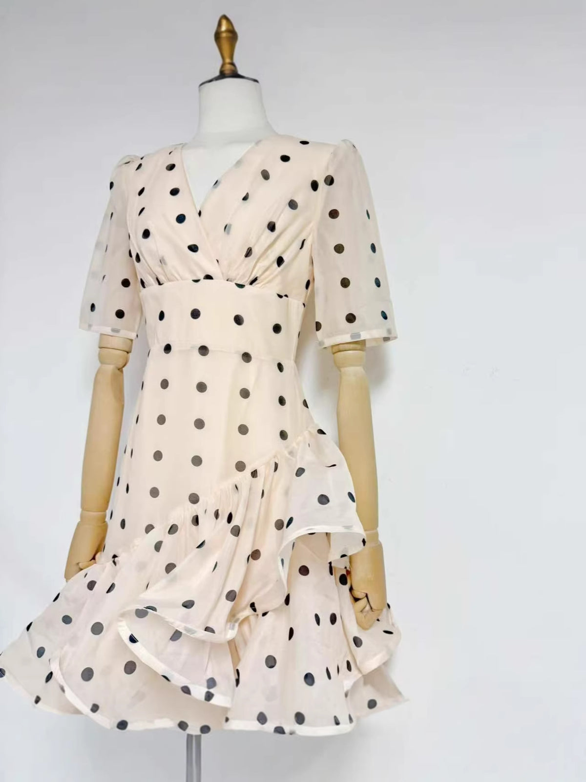 Irregular V-Neck Tie-Up Long Dress 2026 Cross-Border New Product Apricot Color Polka Dot High-Waisted Short-Sleeved Dress