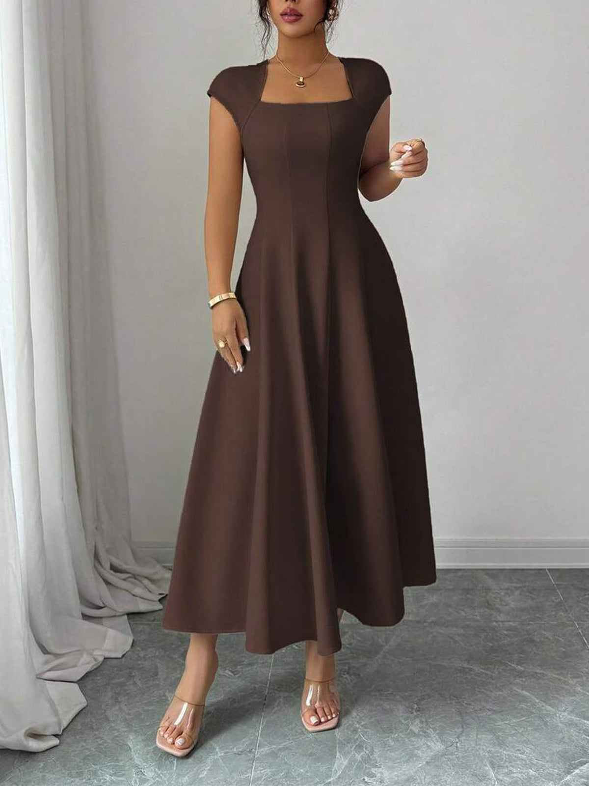 Elegant Square Neck Short-Sleeve Long Dress