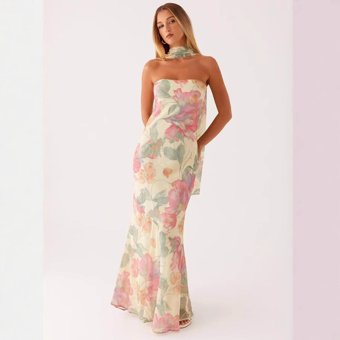 Tea Break Beautiful French Style Elegant Floral Multi-color Sling Seaside Holiday Fishtail dress Tight Waist Sanya Slimming Sand