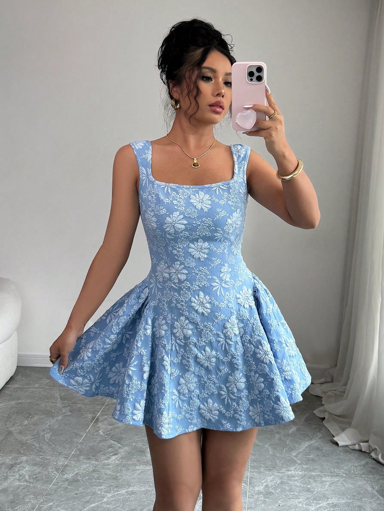 2026 European and American Cross-Border New Style Square-Neck Sleeveless Dress with a Large Hem and Waist-Cinching Design, Fashionable, Elegant, and Dignified
