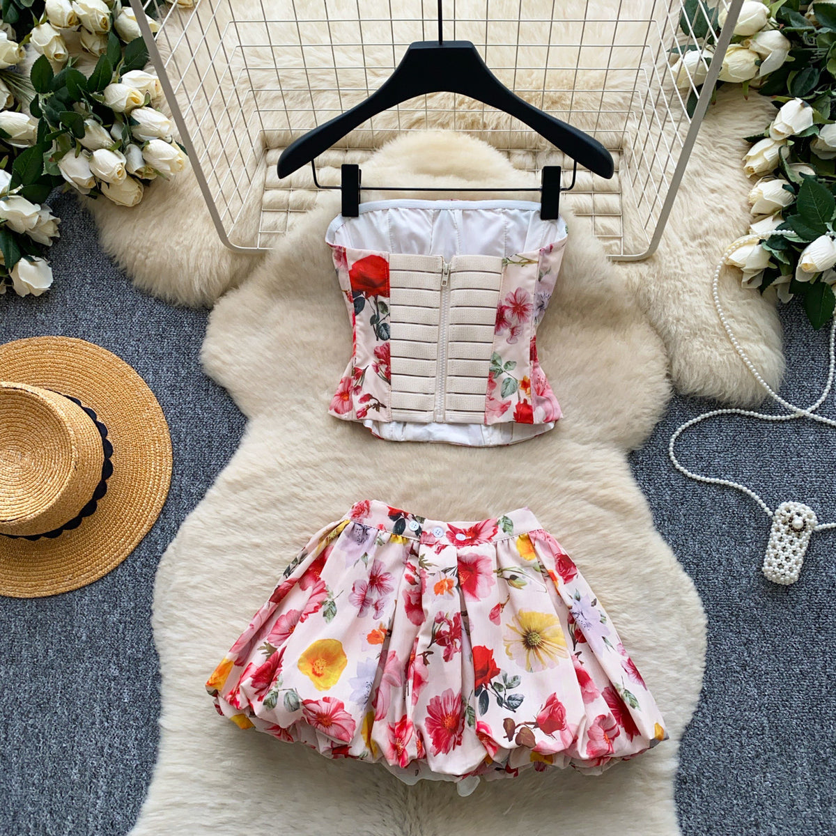 French-Style Tube Top, Energetic and Sweet Top and Skirt Set for Women, Summer Slim-Fit Hot Girl Style Two-Piece Set
