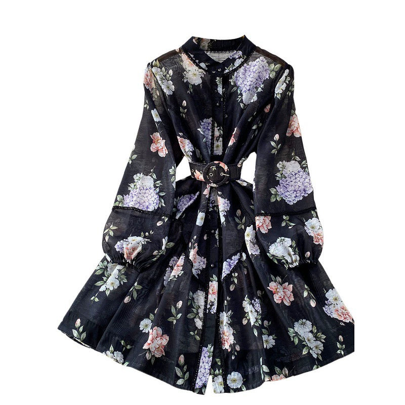 Resort-style niche ultra-feminine lace-trimmed printed stand-collar dress for women, spring and autumn, with pearl buttons, waist-cinching, slimming shirt dress