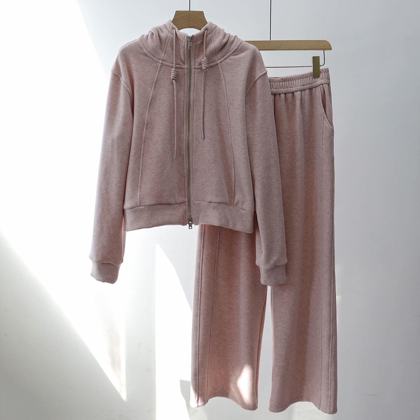 Sports Casual Suit for Women, Autumn and Winter Work Clothing, Casual Sports Vest, Velvet Sweatshirt, Wide-Leg Pants, Three-Piece Suit for Women