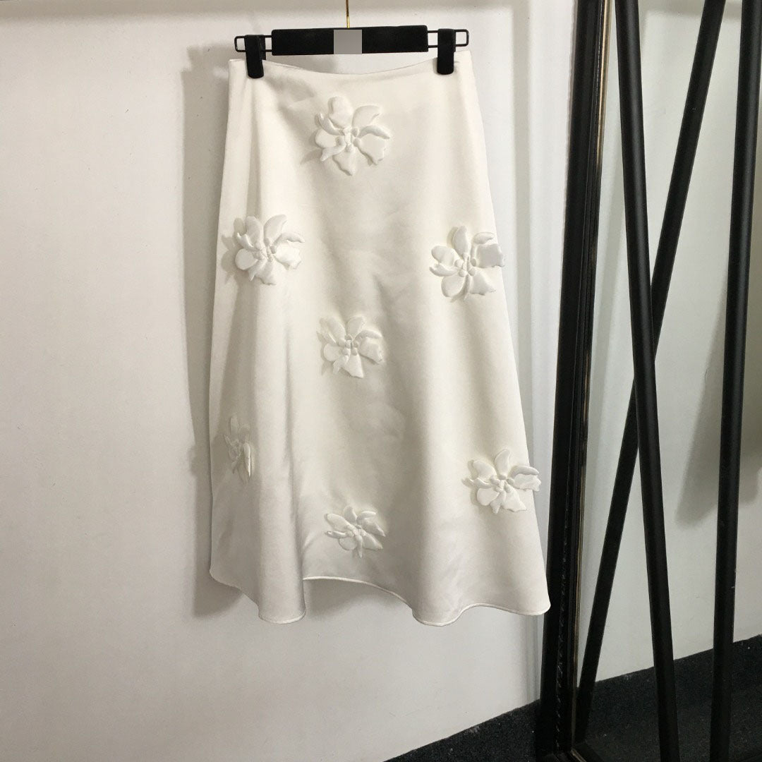 25 New Summer Hot-Selling Suit with Stereo Flower Decoration Tube Top Camisole Top + Mid-Length A-Line Skirt