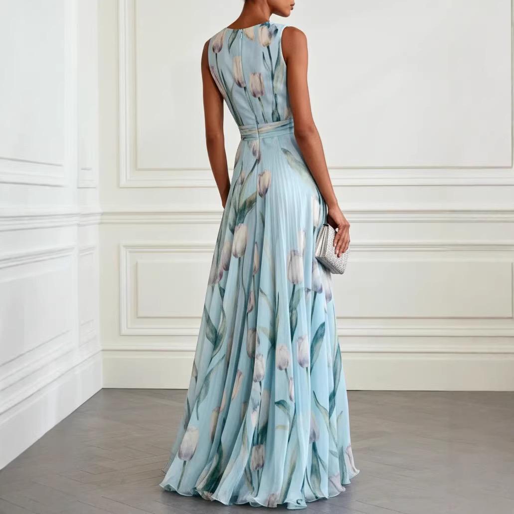 Isolde Luxury Fashion Outfit for Women