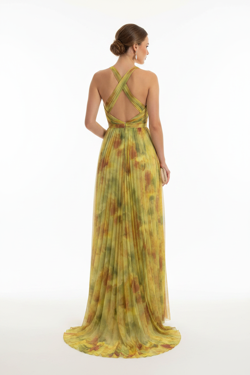 Aveline Back View