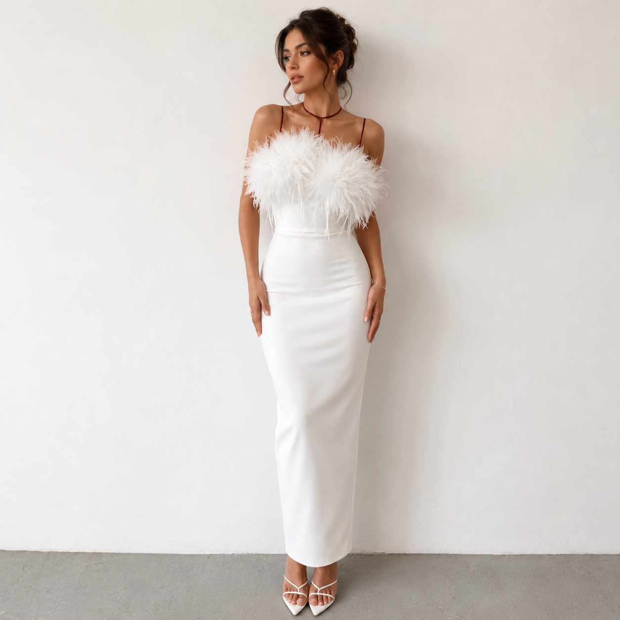 FEATHER BUST SPAGHETTI STRAP BODYCON MAXI