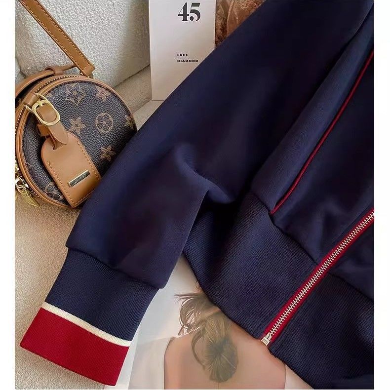 High-End Casual Sports Suit for Women Spring 2025 Autum New Fashionable European Hooded Sweatshirt Straight Pants Two-Piece Set