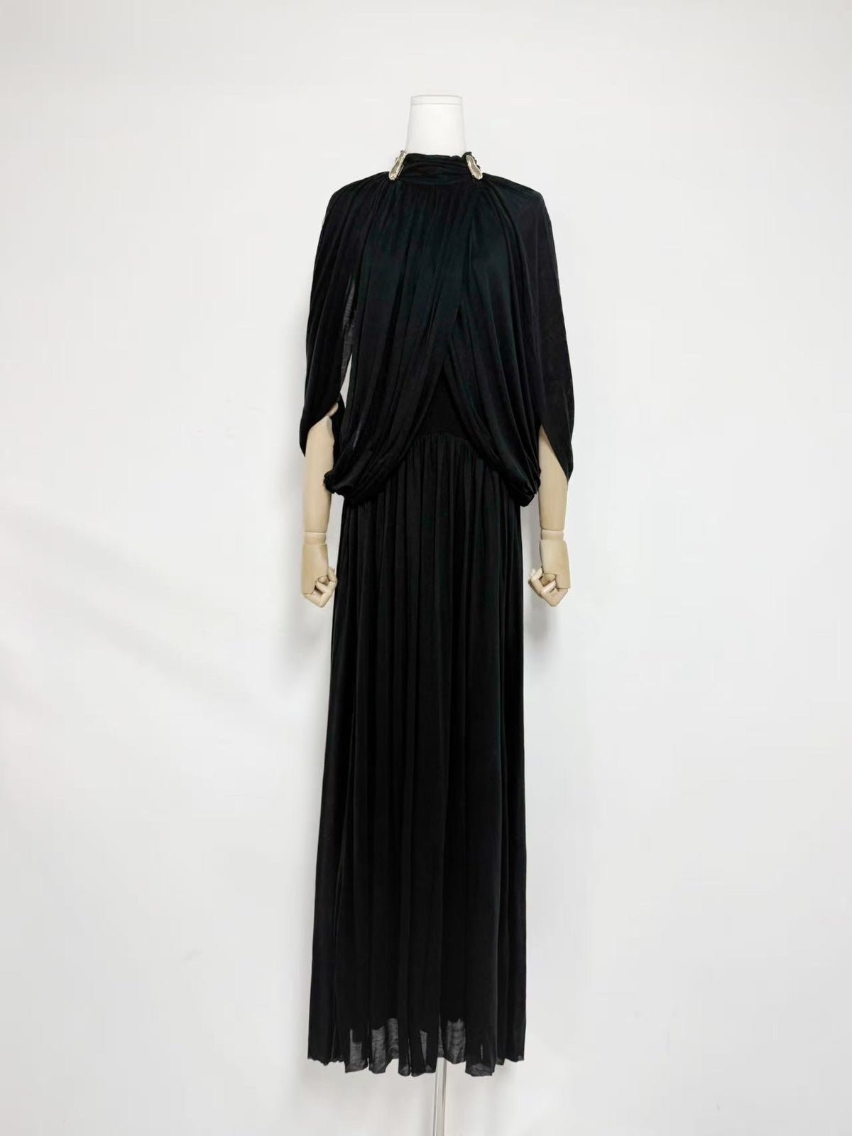 European and American Foreign Trade Cross-Border 2025 Autumn New Style Stand Collar Elegant Solid Color Pleated Knit Long Dress