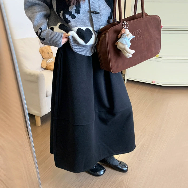 Black Woolen Skirt for Women, Winter 2025 New Style, High-Waisted A-Line, Super Stylish Winter Skirt, Mid-Length Floral Umbrella Skirt