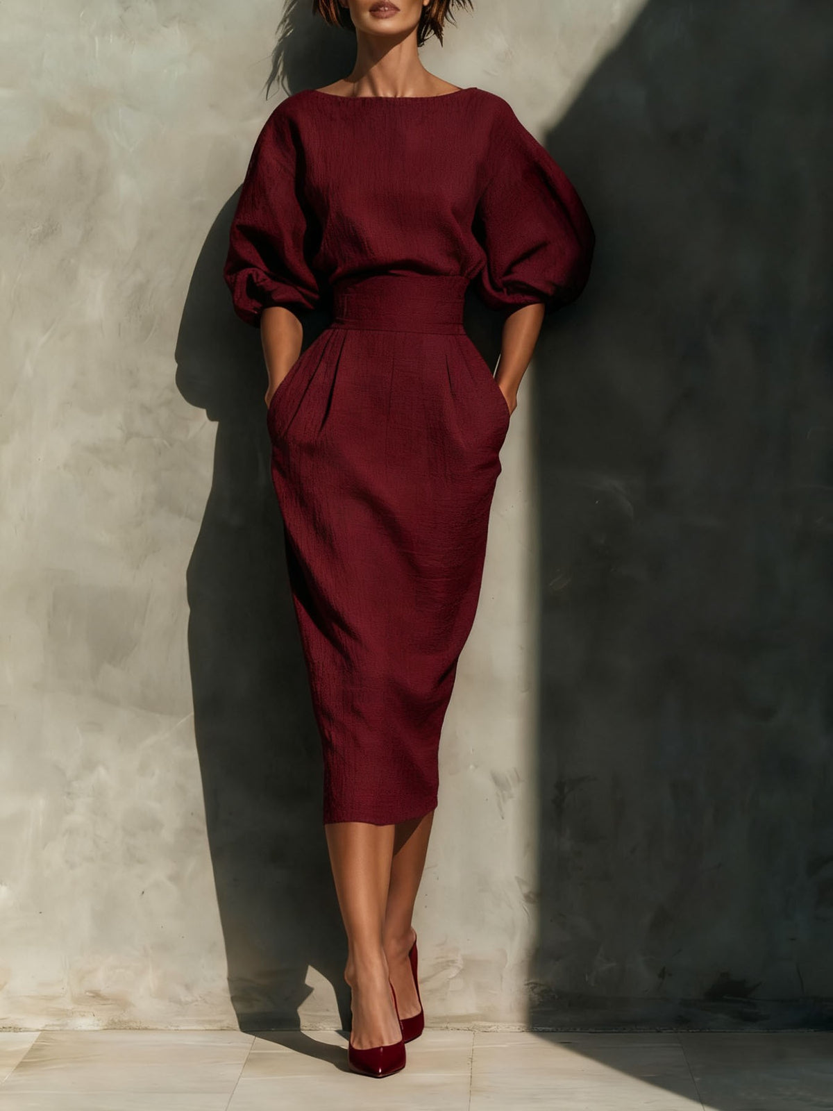 Spring and Autumn Style Women's Elegant Boat-Neck A-Line Dress with Puff-Sleeve Top and High-Waisted Pleated Skirt, Showcasing a Vintage Look