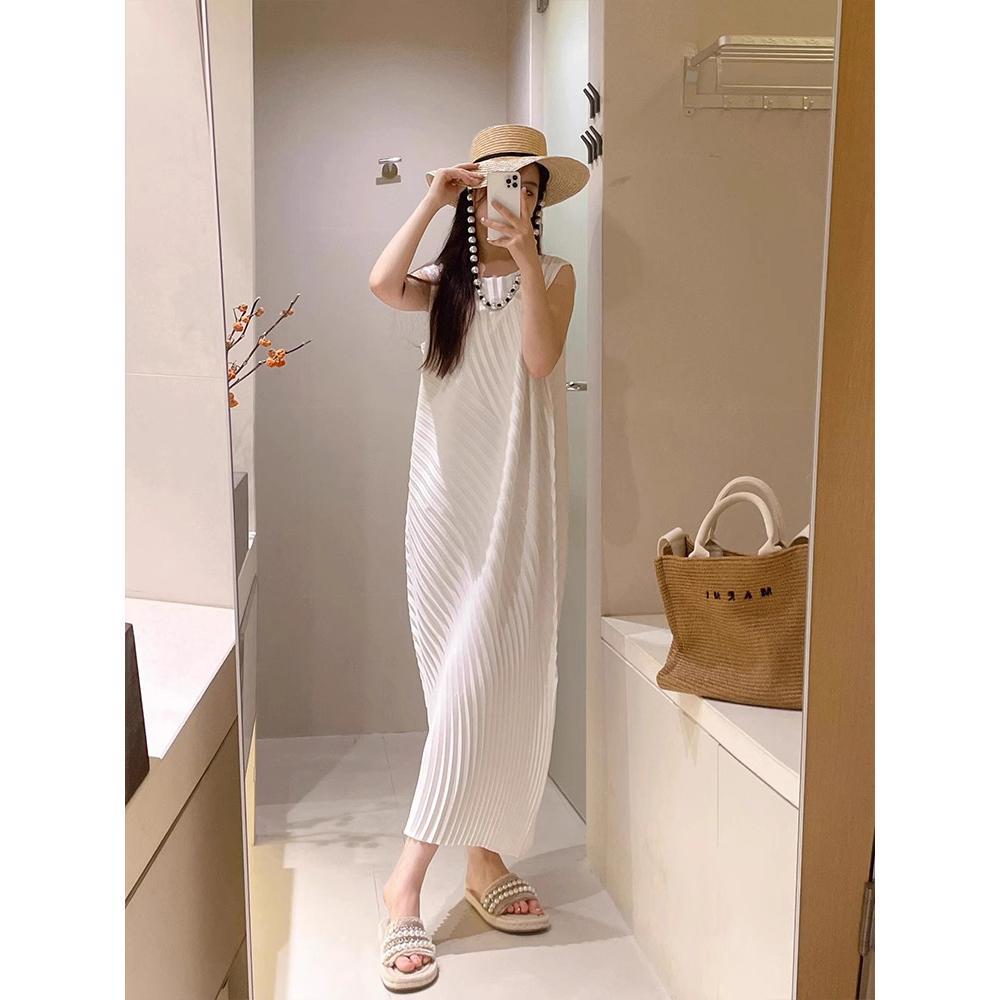 Miyake 2025 Spring New Dress Women's French Style High-End Slimming Look Pleated Mid-Length Skirt