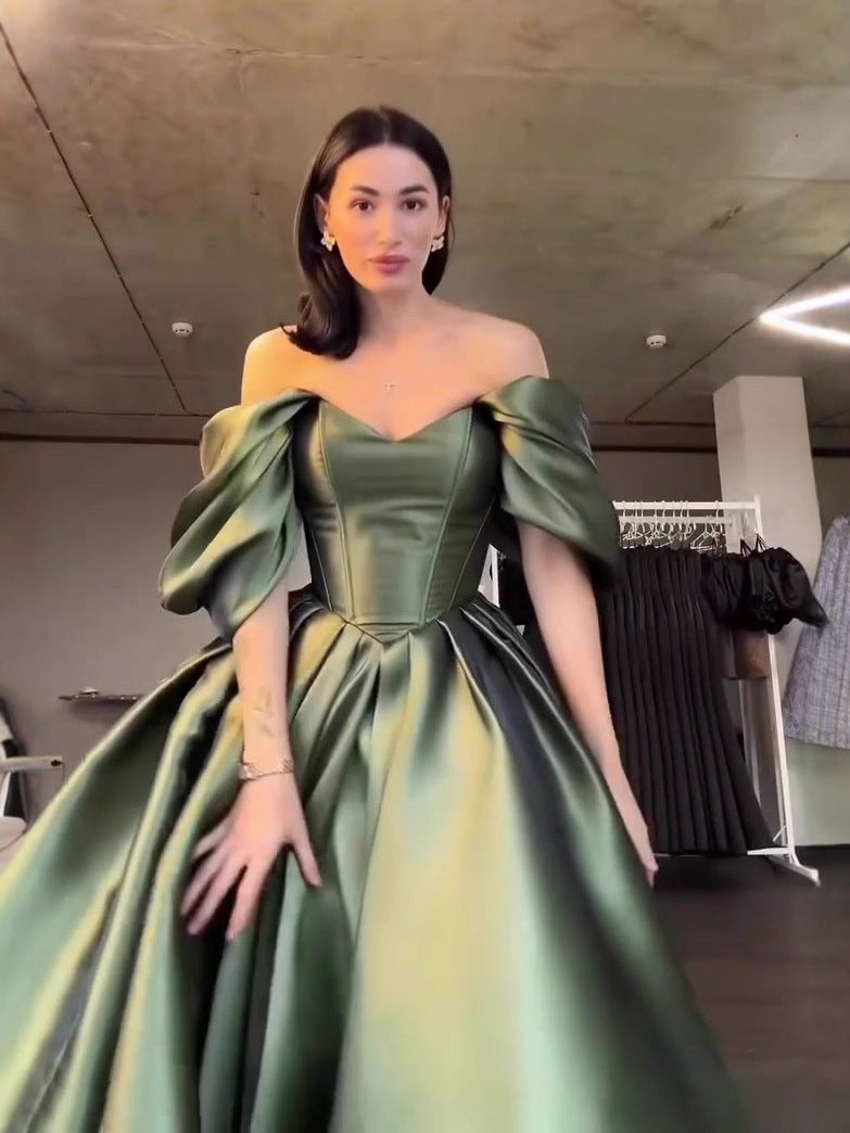 Amazon European and American Cross-Border 2025 Winter New Luxurious Princess-Style Short-Sleeved Long Dress Gown for Women