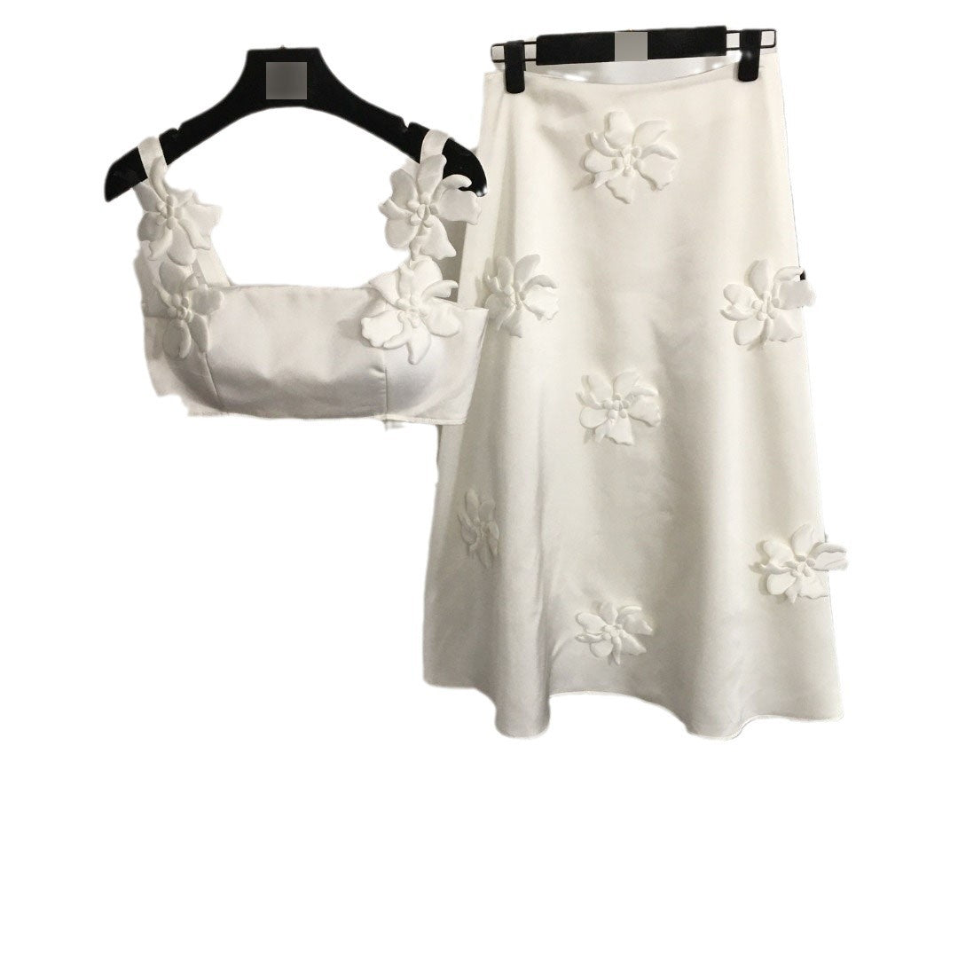 25 New Summer Hot-Selling Suit with Stereo Flower Decoration Tube Top Camisole Top + Mid-Length A-Line Skirt