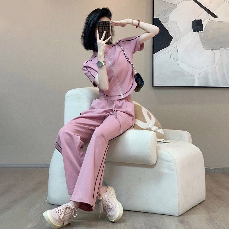 Design Sense Casual Sports suit Women's Summer Tight Waist Zipper Short-sleeved Street Wide-leg Pants Two-piece Fashionable Set