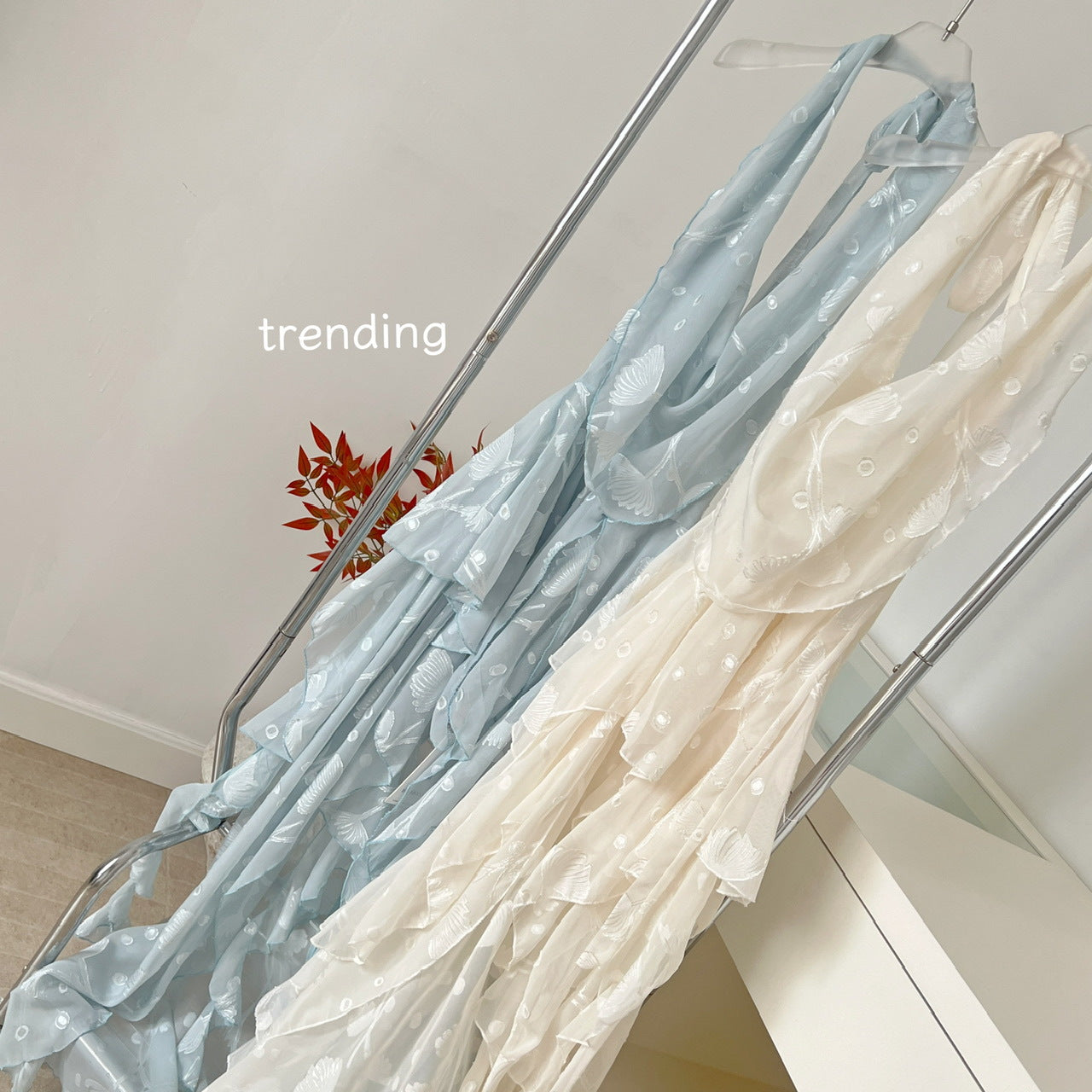 Temple Sunset Vine 2026 New Style Elegant High-Waisted Slimming Patchwork Fishtail Long Halter Neck Dress for Summer