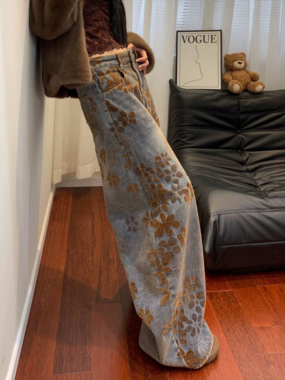 Vintage Jacquard Curved Hem Jeans for Women, New Autumn/Winter Plus Size High Waist Design, Slimming Loose Wide-Leg Pants