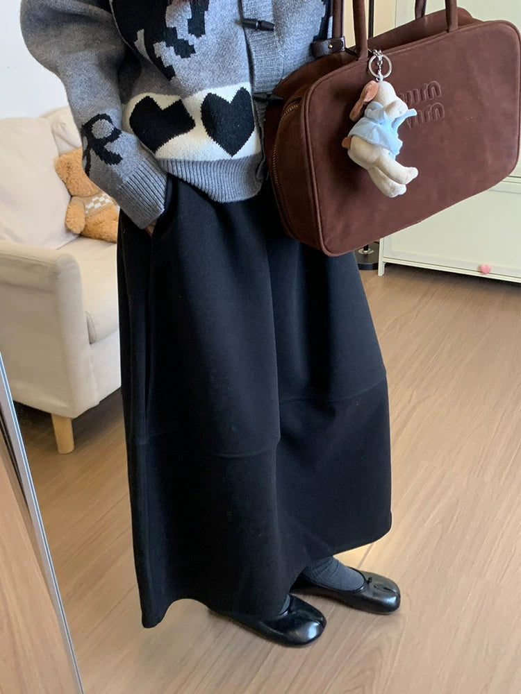Black Woolen Skirt for Women, Winter 2025 New Style, High-Waisted A-Line, Super Stylish Winter Skirt, Mid-Length Floral Umbrella Skirt