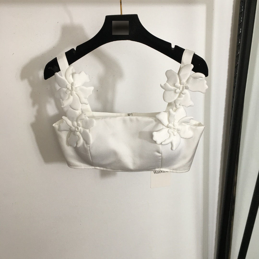 25 New Summer Hot-Selling Suit with Stereo Flower Decoration Tube Top Camisole Top + Mid-Length A-Line Skirt